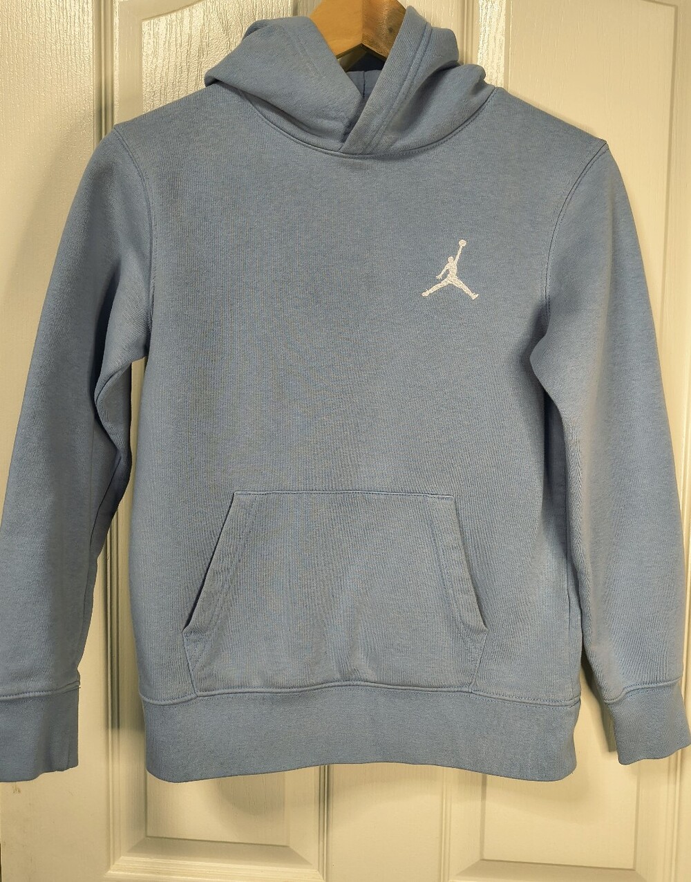 Jordan Boys Light Blue Pullover Hoodie White Jumpman Size M 10-12